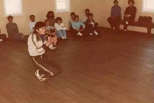 马云成功靠的是谁,十年前马云和十年后马云