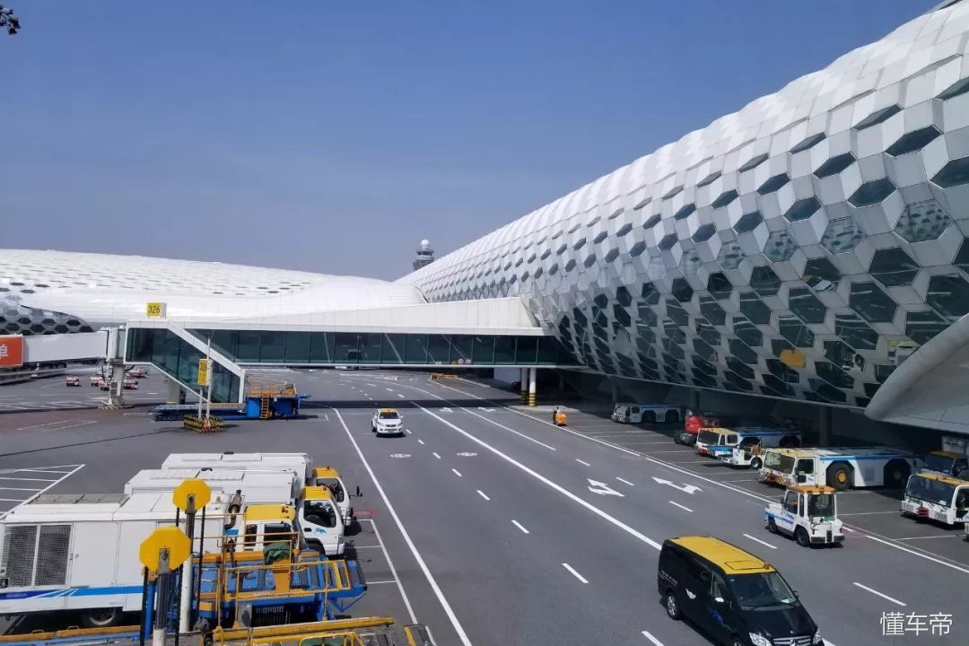 厉害了海航787 实测海航深圳北京商务舱