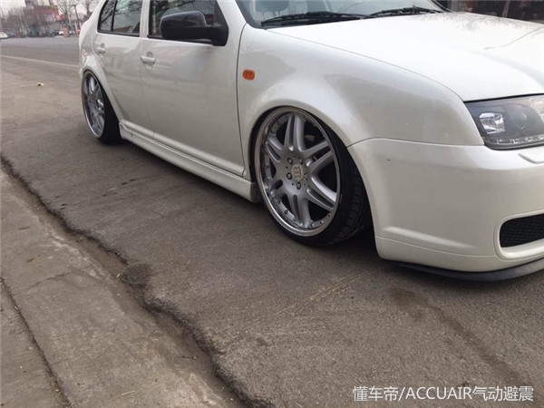 老款大众宝来的巅峰,老款宝来经典测评