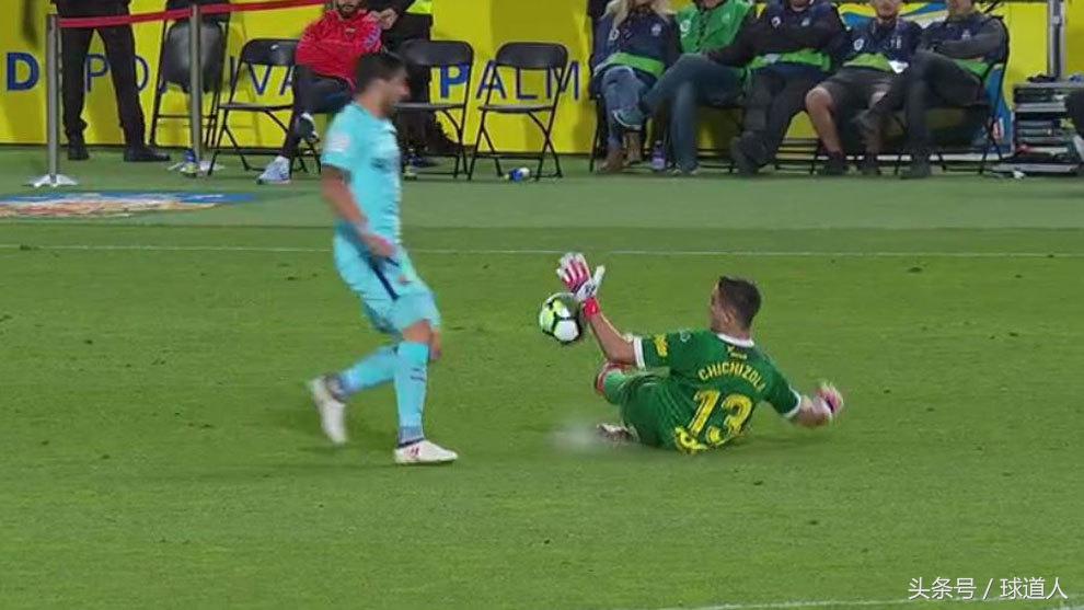 梅西点球被扑头球,梅西任意球绝平点球大战
