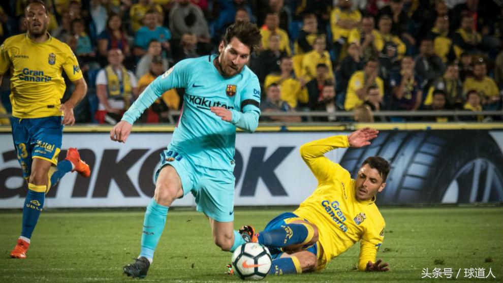 梅西点球被扑头球,梅西任意球绝平点球大战