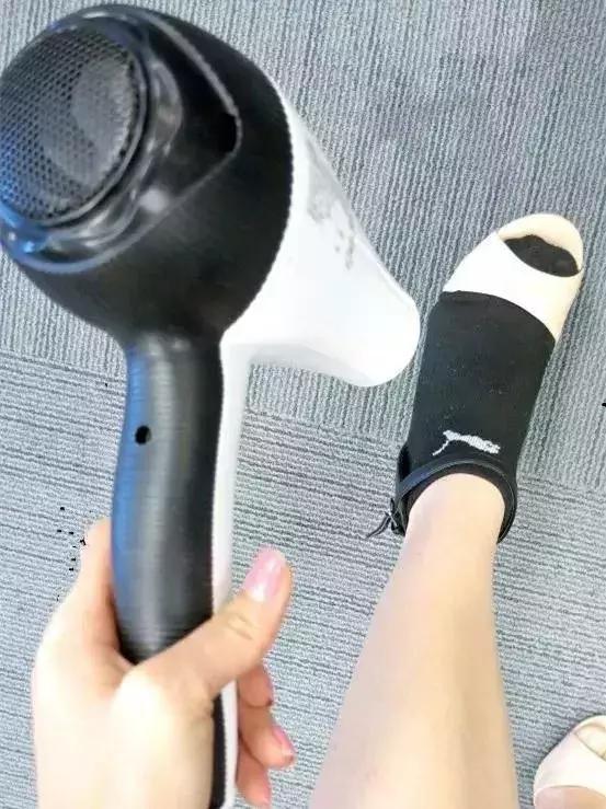 新鞋不磨脚跟的小技巧,新鞋磨脚怎么办只需这几个小窍门