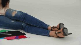 新鞋不磨脚跟的小技巧,新鞋磨脚怎么办只需这几个小窍门