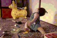 这10位女生的钱包里不仅有钱，更有你想不到的！