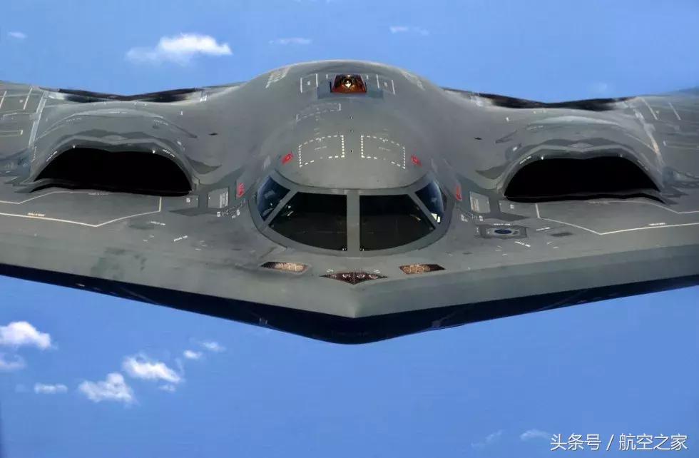 最前沿隐身外形的下一步:从“毫无希望的菱形”到“曲面风筝”