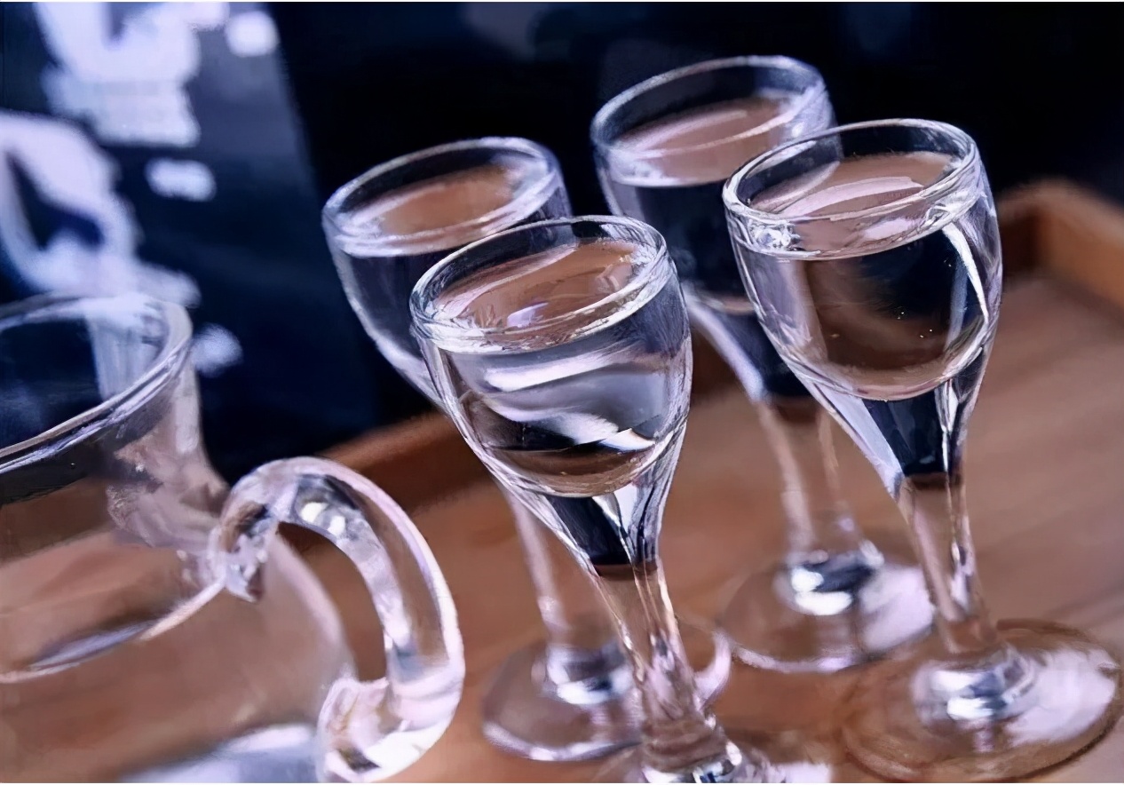 沱牌t68口粮酒,沱牌特级t68多少一瓶