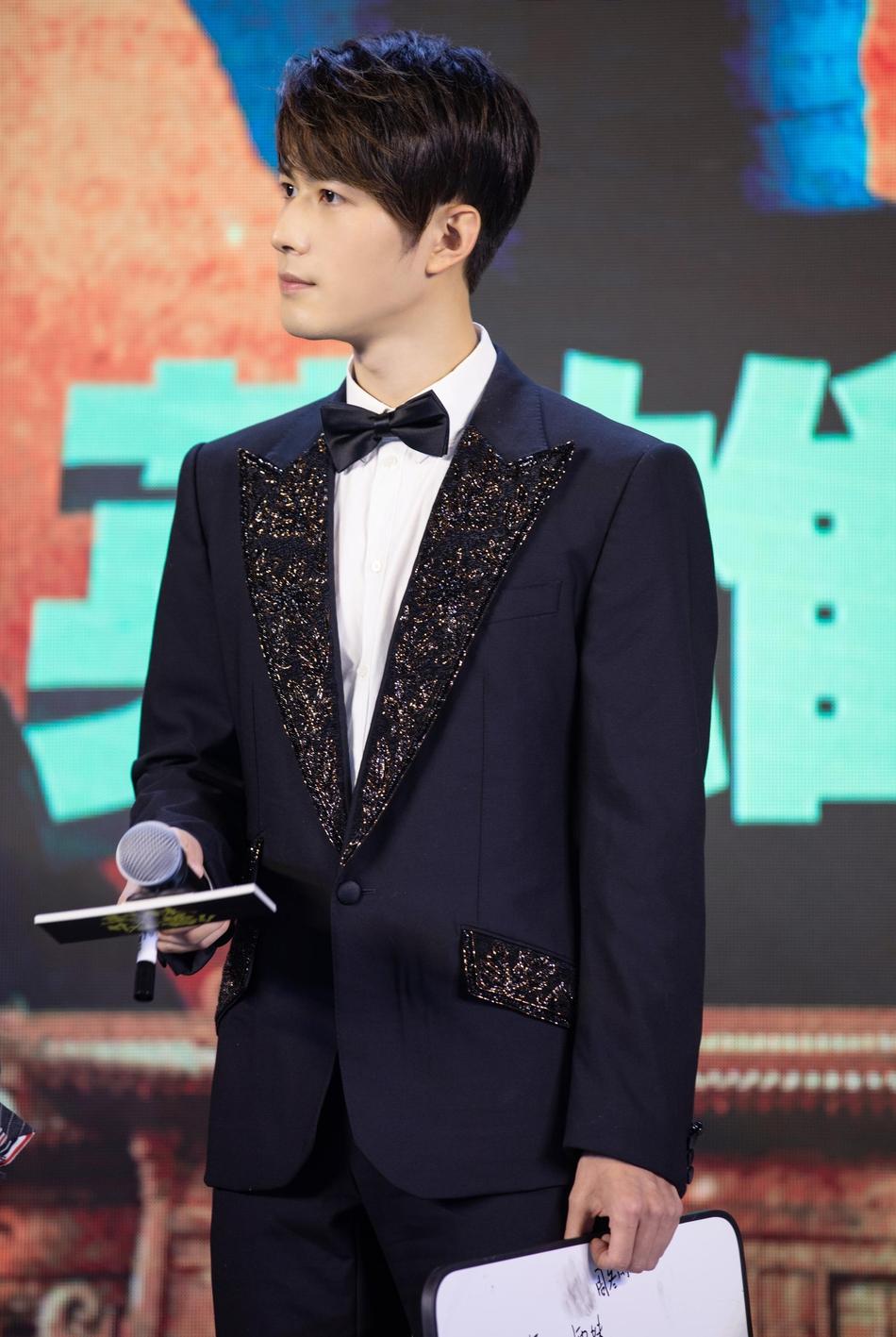 陈羽凡和贾乃亮综艺节目,陈羽凡贾乃亮颜值