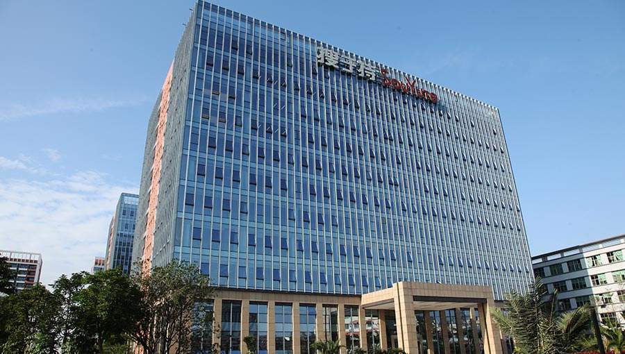 白手起家的东莞首富,东莞90后小伙成上市老板