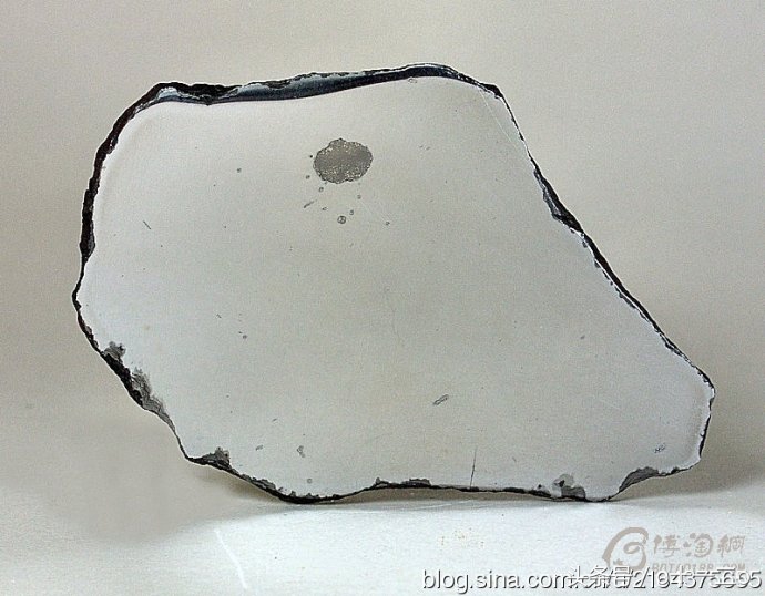 如何分辨陨石是来自哪里,识别陨石方法是否具备陨石特性