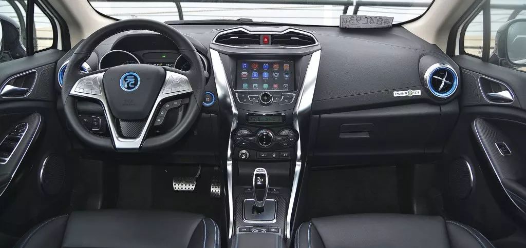 20万首选全进口四驱suv (2.0t家用燃油4驱suv车型推荐)