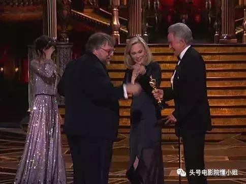 奥斯卡奖品,奥斯卡得奖搞笑版