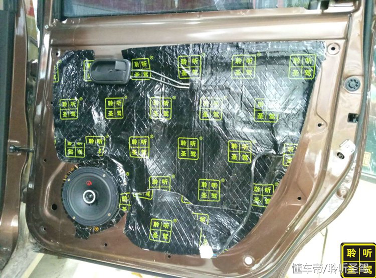 五菱宏光cd机改装家用音响怎么改,五菱宏光s车音响调节最佳效果