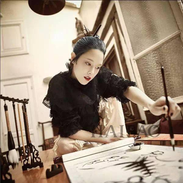 说一口“京片子”的法国时尚缪斯,GUCCI对她都欲罢不能?