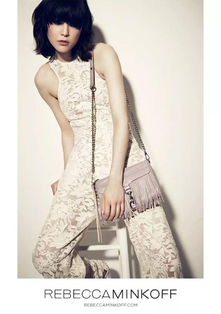 说一口“京片子”的法国时尚缪斯,GUCCI对她都欲罢不能?