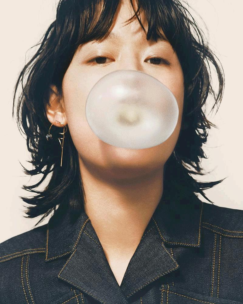 说一口“京片子”的法国时尚缪斯,GUCCI对她都欲罢不能?