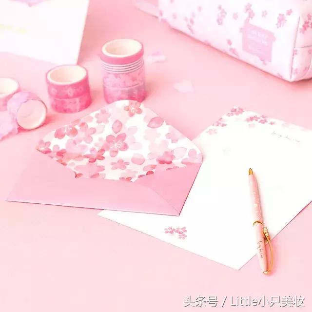 2018年樱花限定粉,2019年樱花限定品