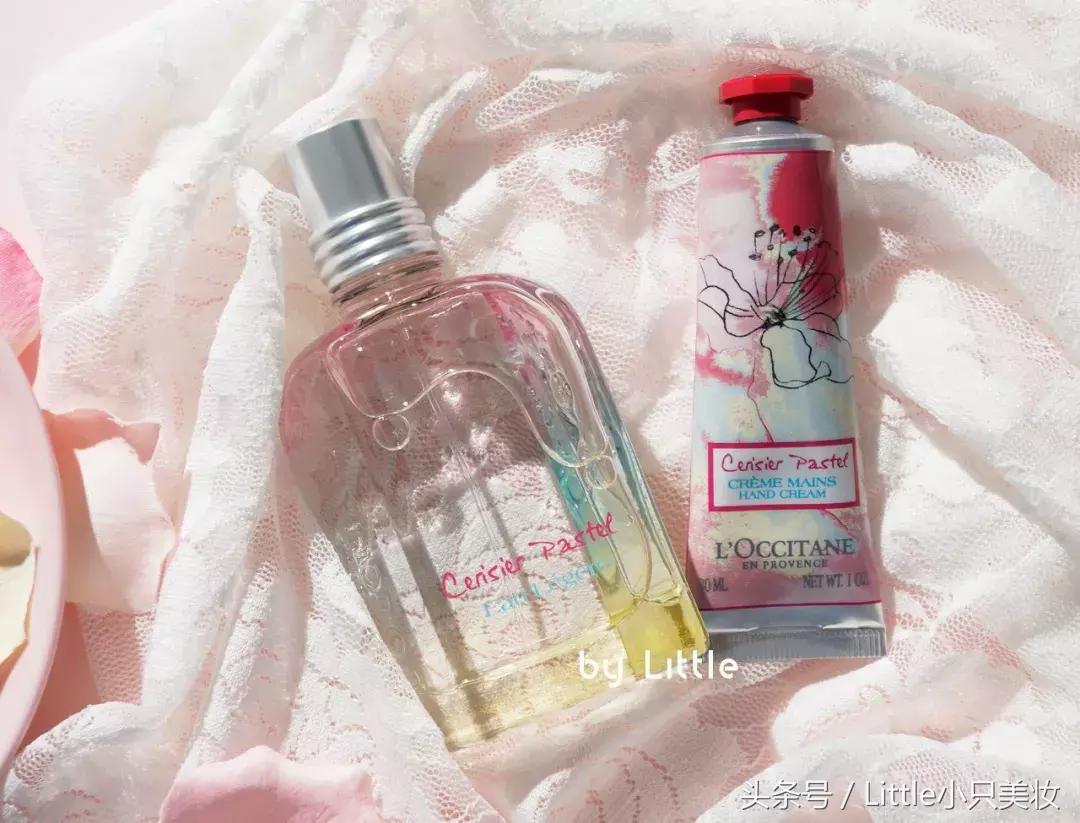 2018年樱花限定粉,2019年樱花限定品