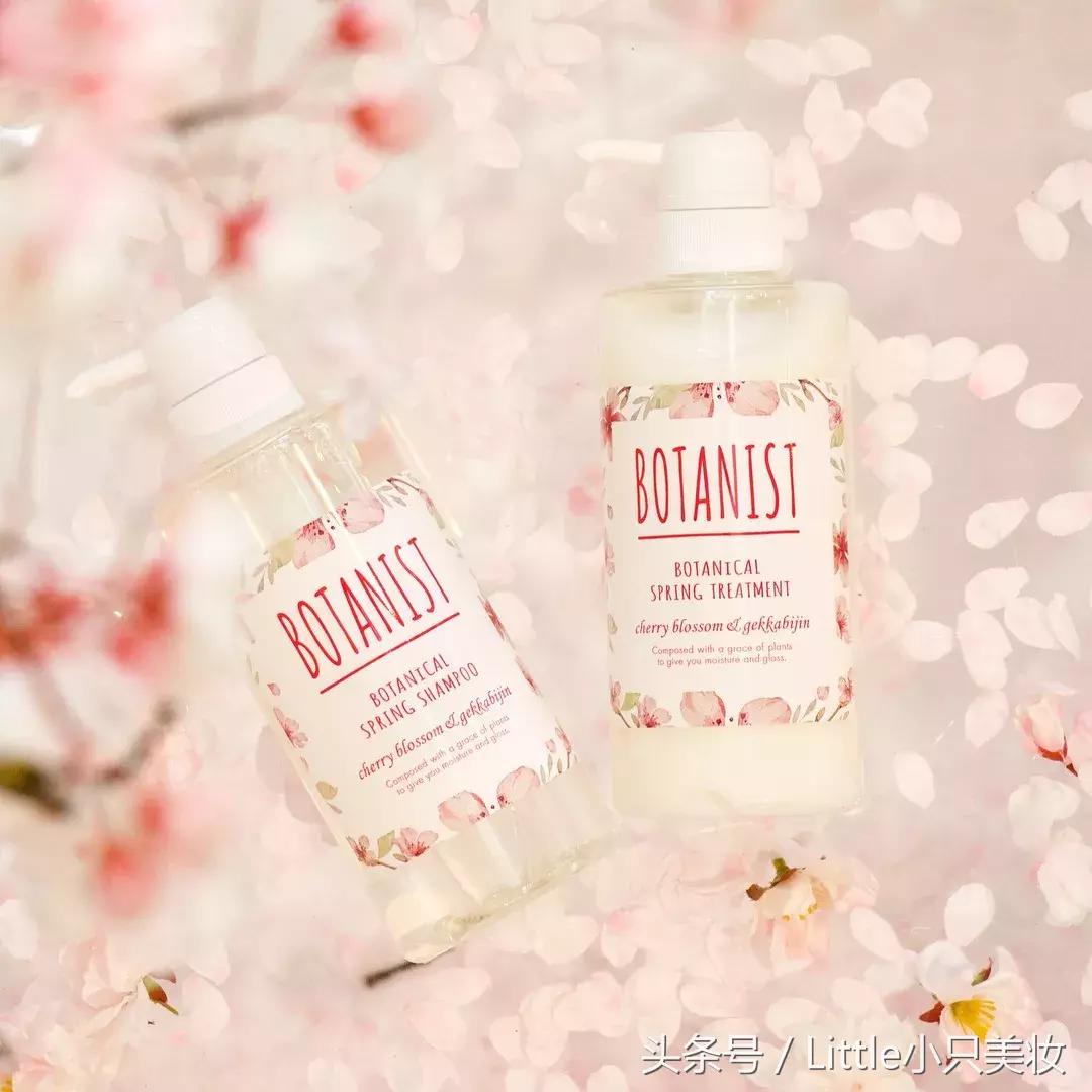 2018年樱花限定粉,2019年樱花限定品