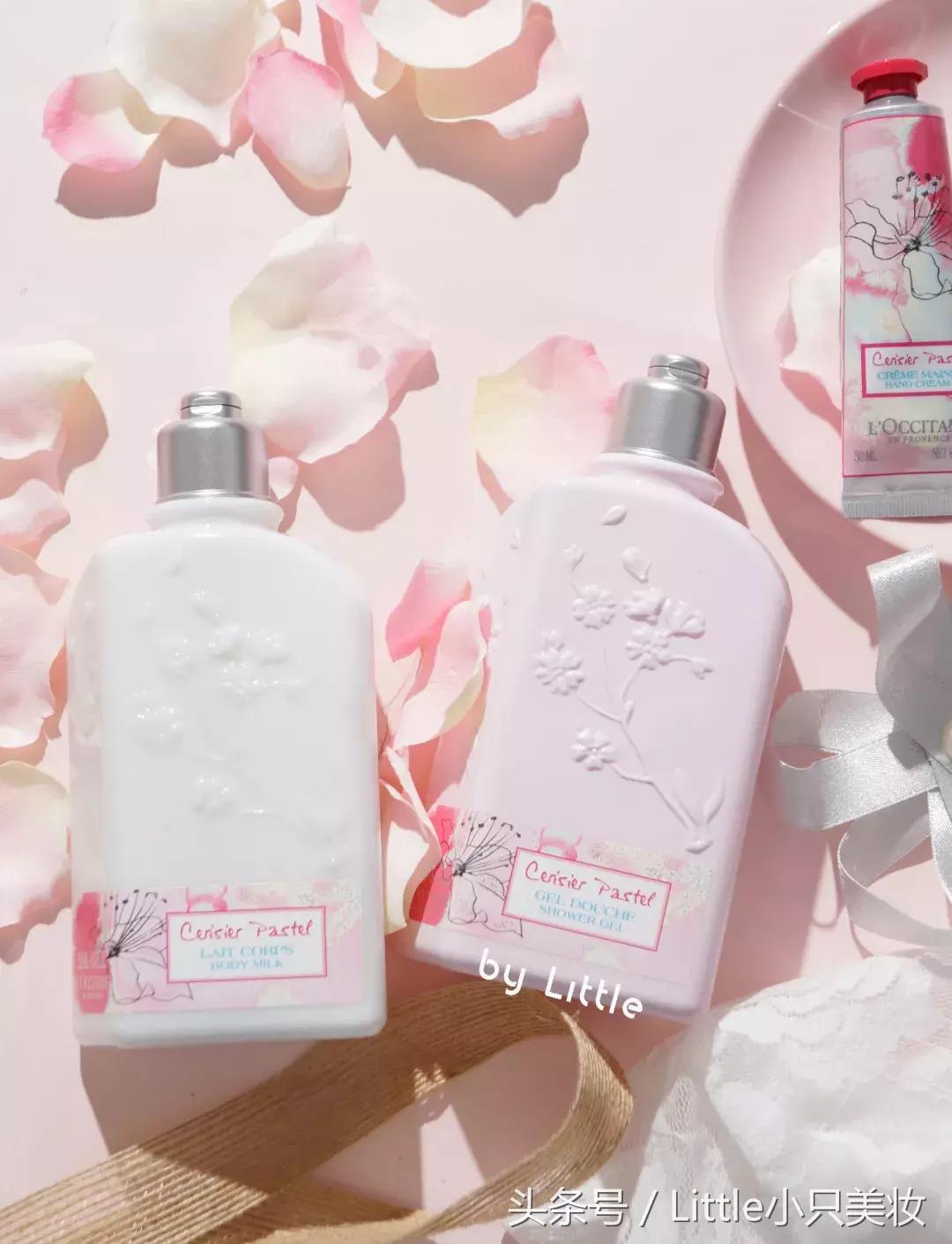 2018年樱花限定粉,2019年樱花限定品