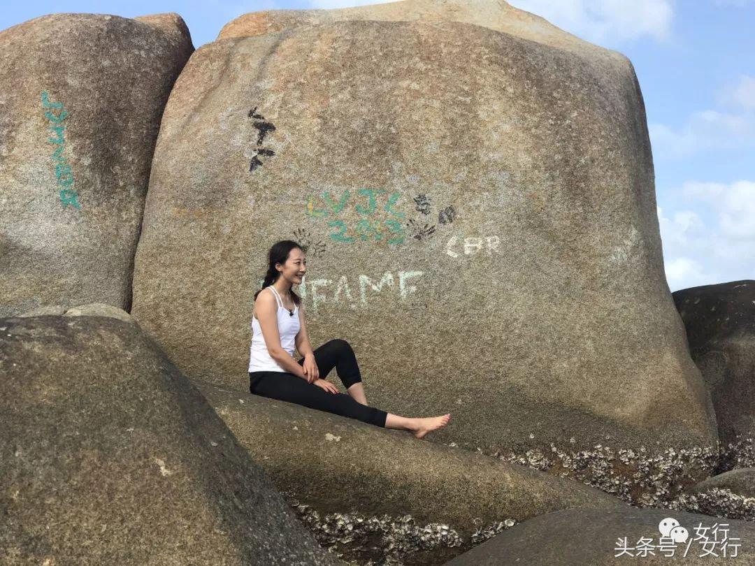 女行｜品尝活着的维生素C绿蚂蚁，半开发的现代土著人部落YARRABAH