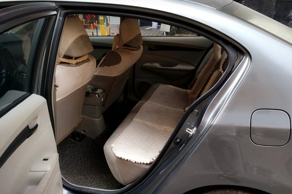 本田锋范经典2012款1.5l自动精英版,2012年本田锋范哪些缺点