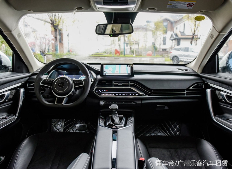 售价6万元的众泰电动汽车,众泰最新款小车落地多少钱