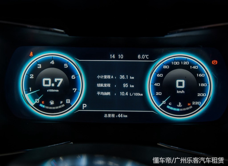 售价6万元的众泰电动汽车,众泰最新款小车落地多少钱