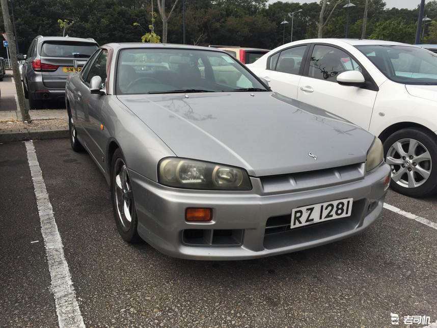 香港摩托车街车,香港街车丰田埃尔法