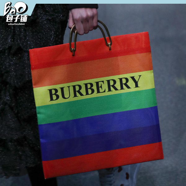 时装周前十名,时装周巴黎2023包包