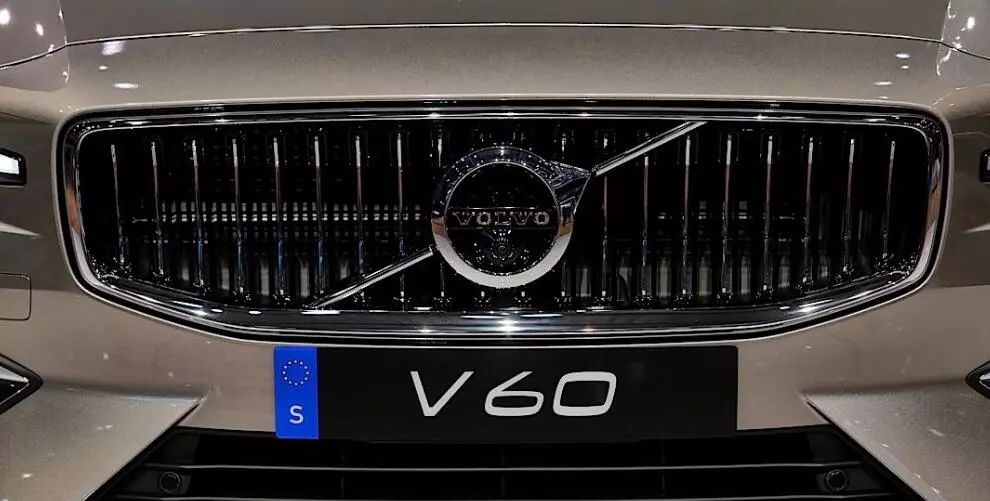 沃尔沃v60性能版,全新沃尔沃v60车展