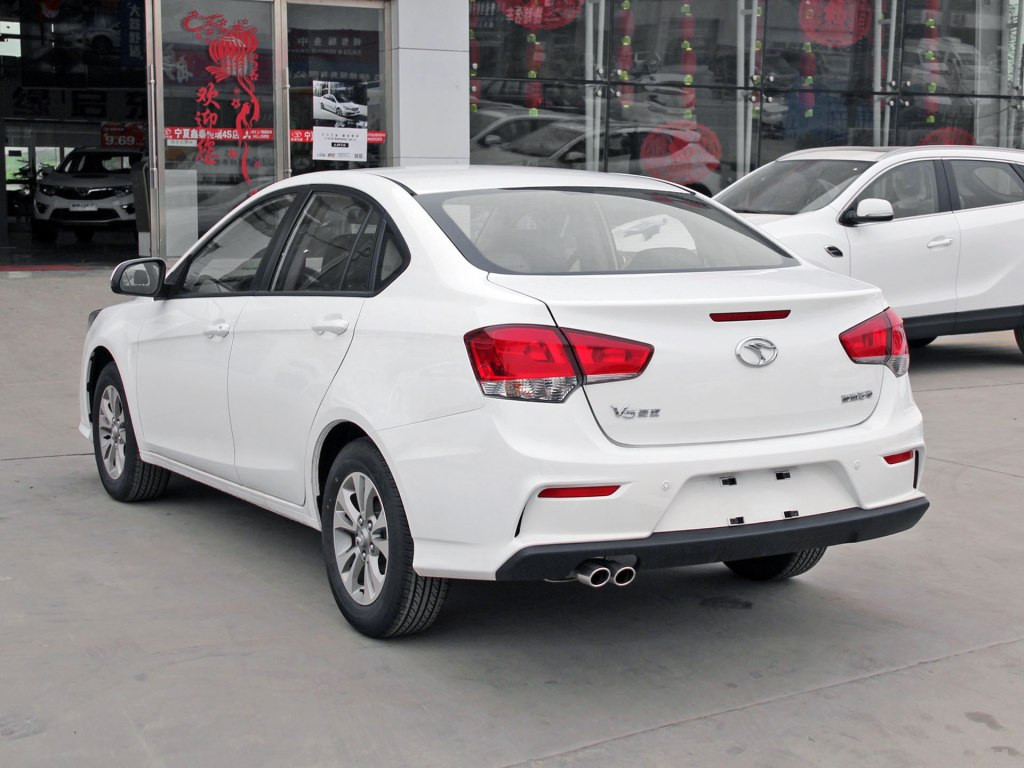 东南菱悦v5测评,东南v5菱致测评