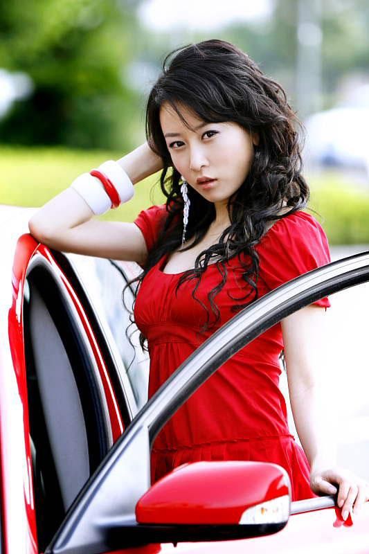 丑女无敌女主角现在怎么样了,丑女无敌最后变好看了么