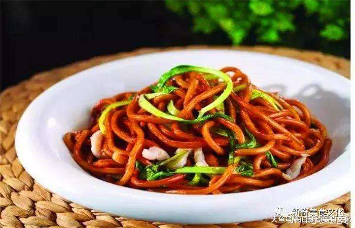 街边摆摊10元一碗,街边地摊小吃怎么做