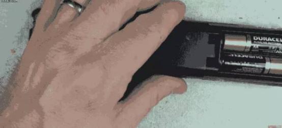 遥控器按键失灵用锡纸修,遥控器按钮掉了点不动