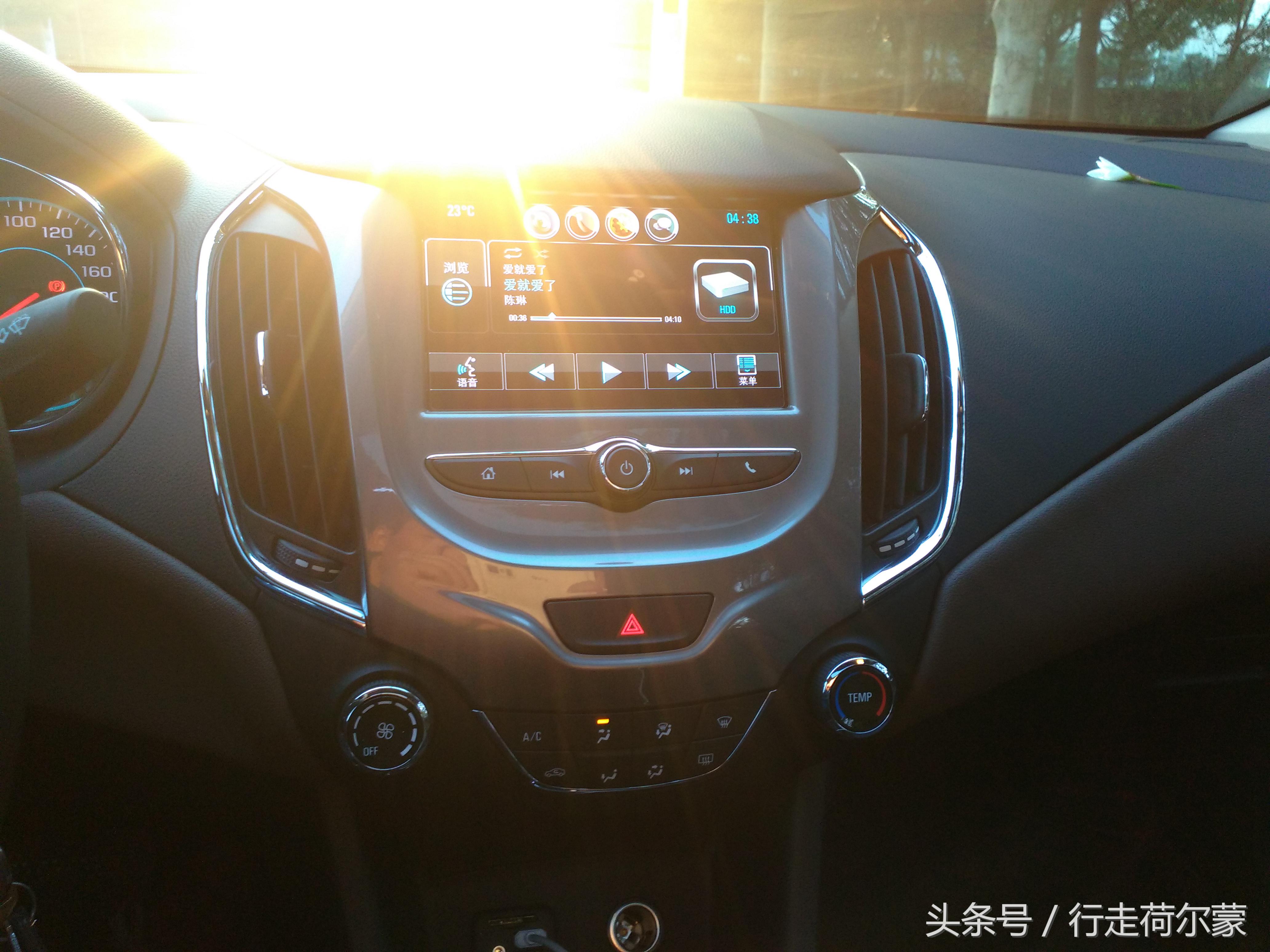 2015科鲁兹1.5经典自动挡真实油耗,14年雪佛兰科鲁兹1.8自动油耗多少