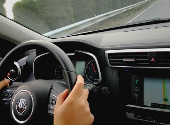 名爵zs蓝色车,zs蓝色提车攻略