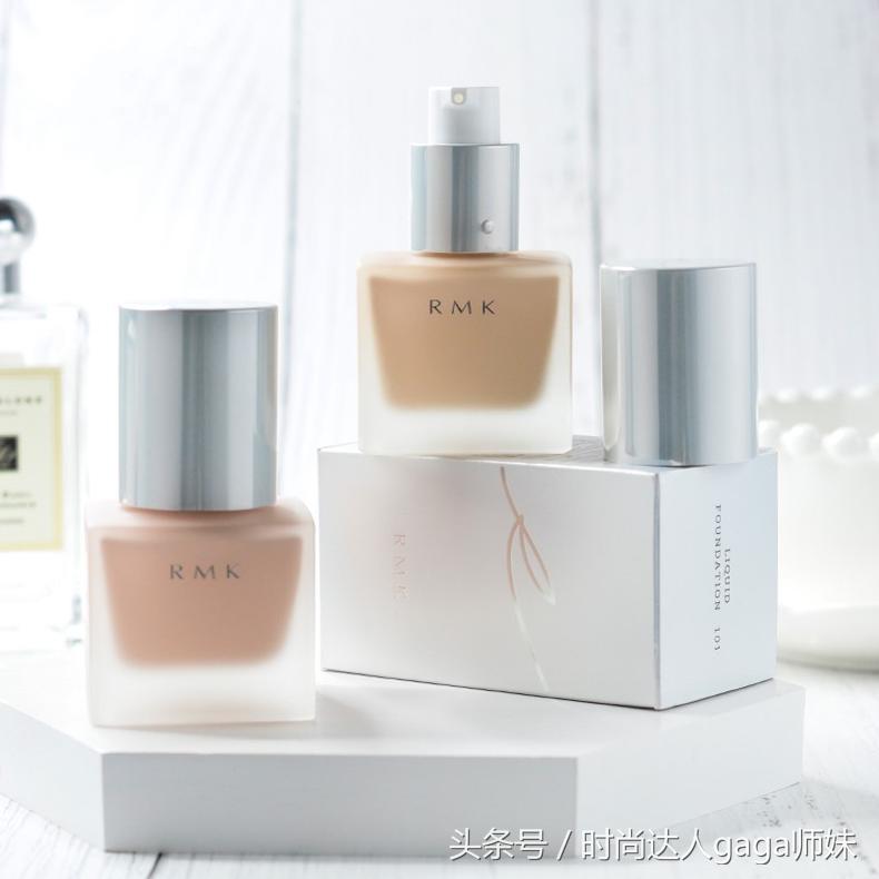 干皮踩雷的大牌粉底液,全网爆火粉底棒