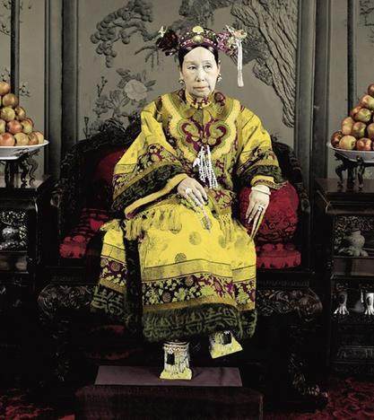 珍珠为什么称为珠宝皇后,珍珠是珠宝界的皇后