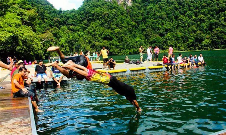 No.1马来西亚的一颗蓝宝石——兰卡威