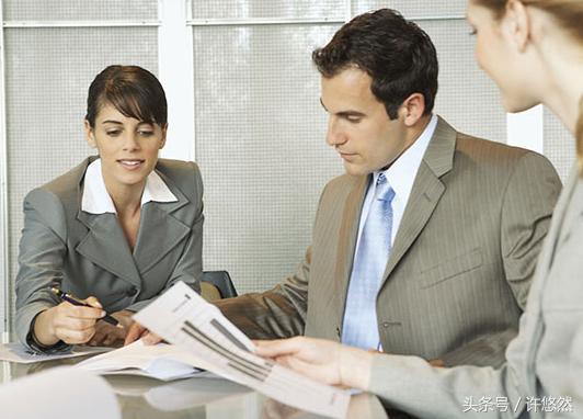 职场高情商让领导指导工作,职场中做到这3点升职加薪不遥远