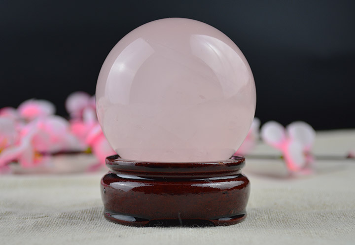 暗财位在楼梯下怎么布置,财位在厕所怎么提高财运