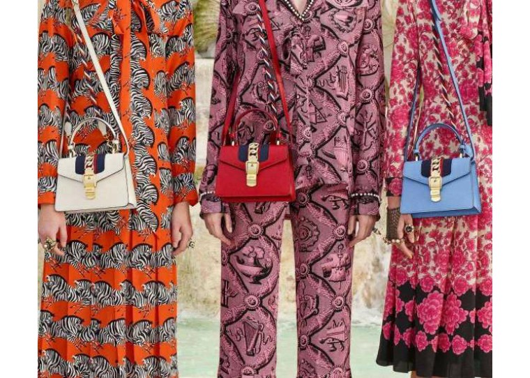 8款迪丽热巴都爱的包包,杨幂香奈儿包包同款