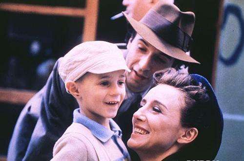 全世界公认最好的10部经典电影,请大家推荐十部最经典的电影