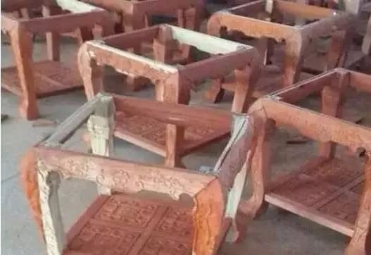 一千块跟1万块沙发的区别,红木家具贵在哪里