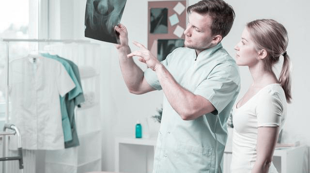 骨盆前倾的危害及矫正方法,骨盆前倾影响哪些健身动作