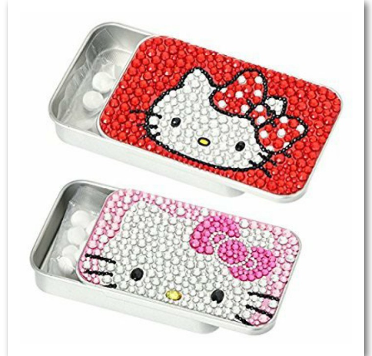 日本化妆包里面装什么东西,日本女生化妆包里有什么