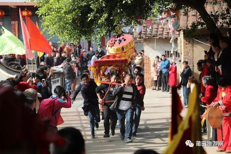 莆田人闹元宵视频,莆田人闹元宵办酒席