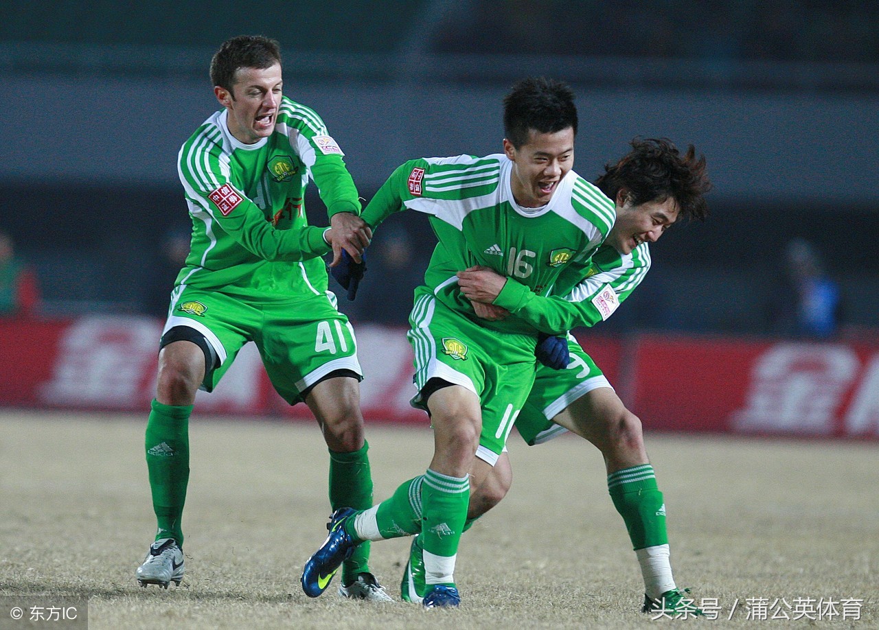 黄博文父母,黄博文家境