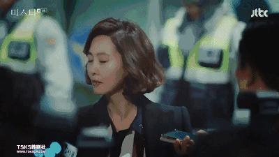 安迪职场穿搭技巧,职场女强人安迪穿搭