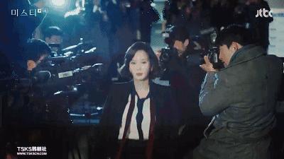 安迪职场穿搭技巧,职场女强人安迪穿搭